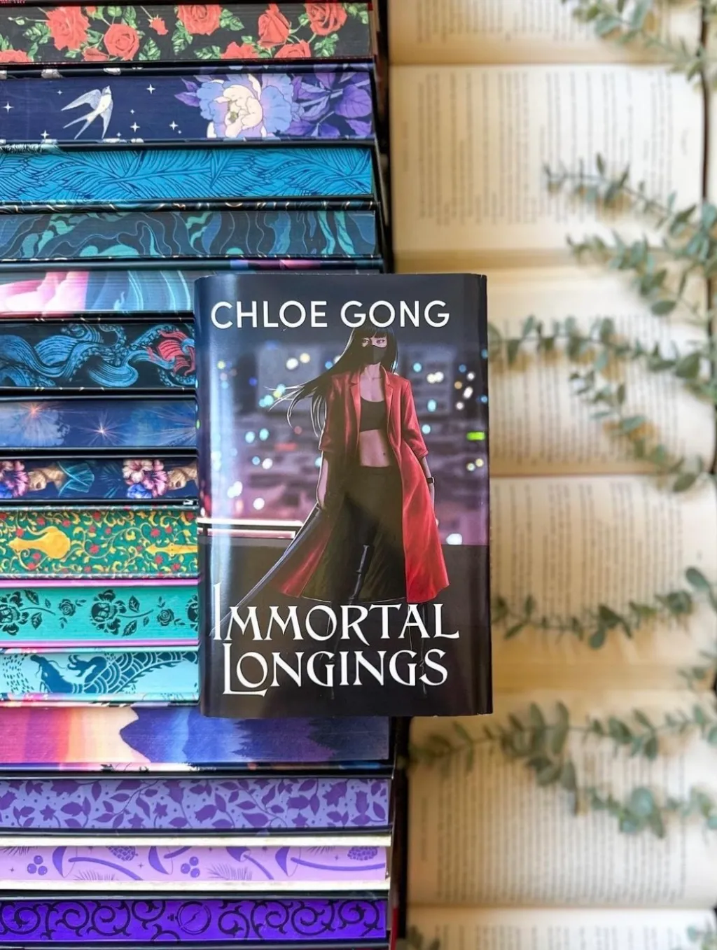 Immortal Longings' Book Club Readalong Day 3! - OwlCrate